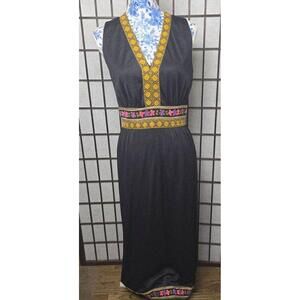 Vintageβ Women's Size 12 Black Maxi Sleeveless V-neck Embroidered Boho